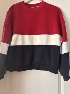 Tommy hilfiger (1 foto / 4)