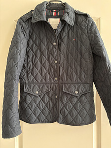 Tommy hilfiger (1 foto / 7)