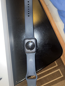 Apple watch SE 44mm gen2 (2 foto / 3)