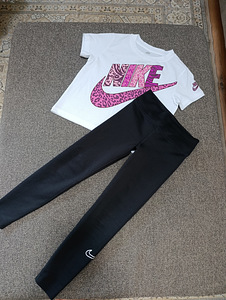 Nike retuusid ja pluus 116/122 (1 foto / 1)