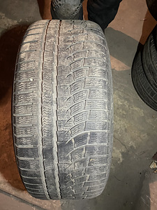 Nokkian Hakkapelita 245/45-19 (2 foto / 4)