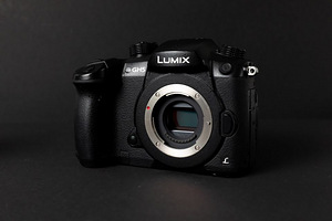 Panasonic Lumix DC-GH5 + Panasonic Lumix G Vario 12-60mm (4 foto / 6)