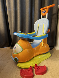 Chicco Quattro 4-in-1 Ride On (1 foto / 2)