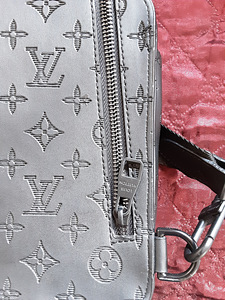 Meeste disainer crossbody kott (7 foto / 10)