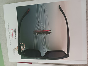 Очки мужские Prada (3 фото из 9)