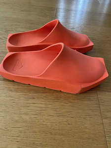 Air jordan hex mule (1 foto / 3)