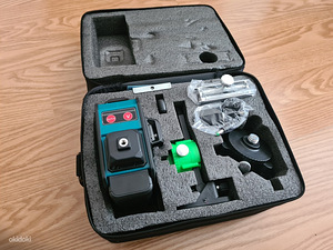 4D ristjoone laser akuga, puldist juhitav, uus (2 foto / 7)