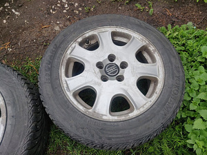 5x108 Volvo originaal valuveljed 16" + MS rehvid (3 foto / 8)