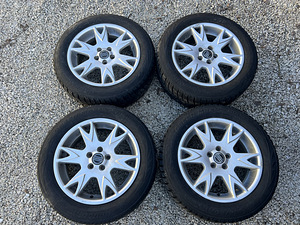 5x108 17" Volvo originaal valuveljed + lamellrehvidega (1 foto / 6)