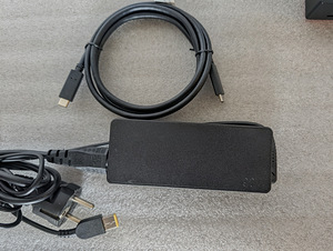 Lenovo 40AY Thinhpad USB-C universal dokk (5 foto / 5)