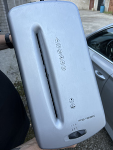 Шредер Fellowes (5 фото из 5)