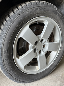 4 оригинальных литых диска VW/Škoda 5x110. /16” с зимними ши (2 фото из 7)