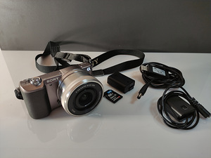 Сони Альфа A5100 (3 фото из 3)
