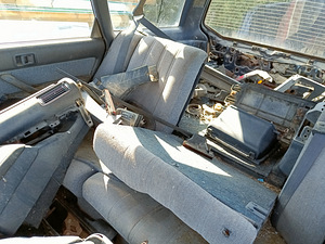 Toyota Camry 2.0td (10 foto / 15)