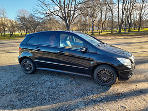 Mercedes-Benz B150 (5 foto / 9)