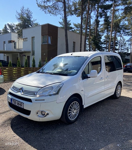 Autode rent. Autode laenutus. Liikuri 7 Lasnamäe (7 foto / 9)