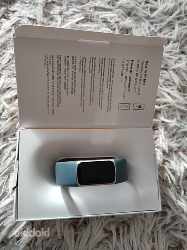 Fitbit charge 5 (фото #2)