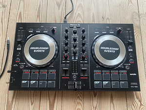 Продам Pioneer DJ Serato DDJ-SB2 (2 фото из 2)
