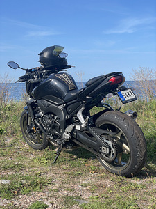 Yamaha FZ1 (2 foto / 4)