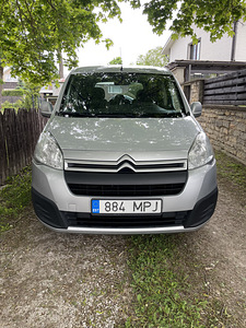 Citroen Berlingo (7 foto / 15)