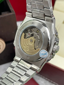 Patek Philippe Nautilus ETA 2671 SWISS (7 foto / 10)