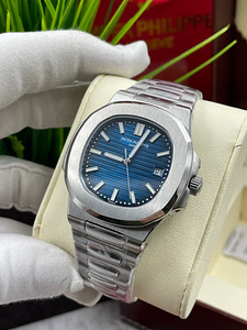 Patek Philippe Nautilus ETA 2671 SWISS (2 foto / 10)
