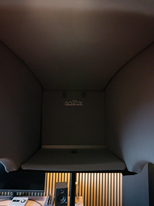 Isovox 1 - Portable Vocal Booth + original stand (3 foto / 5)