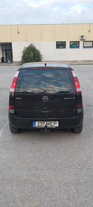 Opel Meriva (4 foto / 9)
