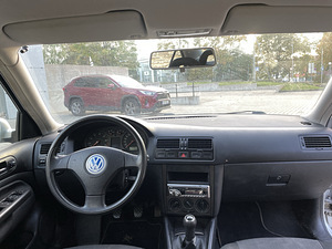 Volkswagen Bora 2.0 85kW (7 foto / 8)
