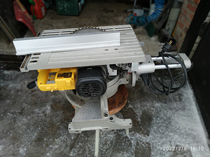 DeWalt многофункциональная пила DV27111/-QS. (4 фото из 10)