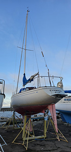Shipman 28 парусная яхта (3 фото из 7)