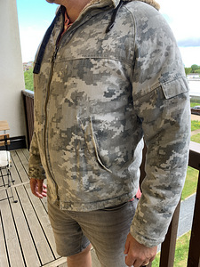 Meeste talvine jope kanepist (2 foto / 4)