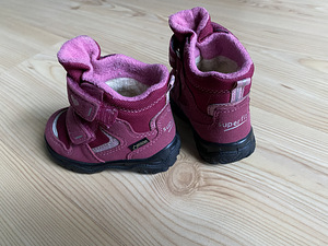 Talvesaapad Superfit 19 (2 foto / 3)