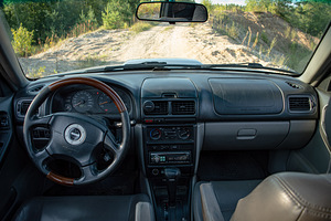 Subaru Forester S-Turbo (9 foto / 10)