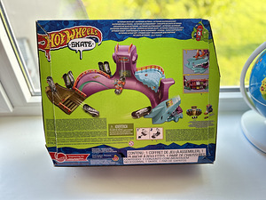 Набор Hot wheels Octopus скейт парк (новый) (2 фото из 6)