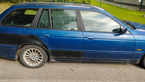BMW 530d 142kw manual (4 foto / 14)