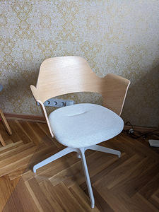 Kontoritool Ikea FJÄLLBERGET (1 foto / 1)