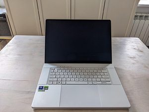 ROG Zephyrus G16 (2024) GU605 i7/ RTX 4070/ 32Gb (1 foto / 4)
