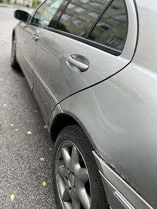 Mercedes-Benz c180 Kompressor (6 foto / 14)