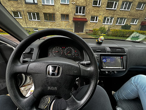 Honda Civic ES4 (5 foto / 8)