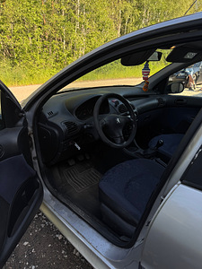 Peugeot 206 1.9d 51kw (5 foto / 6)