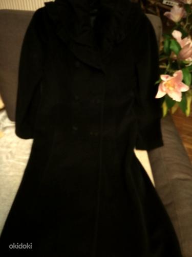 Черное пальто ангора 30, шерсть 70, размер 38 (фото #1)