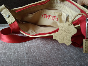 Punane kott Puma (2 foto / 3)