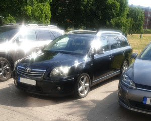 Toyota avensis (1 foto / 1)