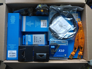 Trek Domane AL 2 + (Tiagra Shimano Groupset + lisad) (2 foto / 2)