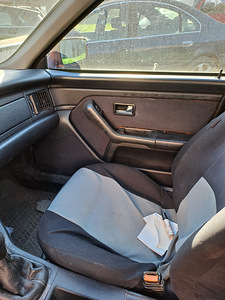 Audi 80 (2 фото из 10)