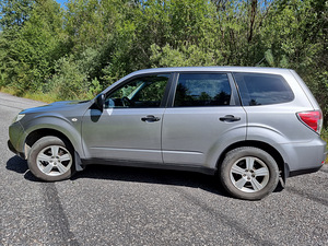 Subaru Forester 2.0 108kW 2009 diisel (4 foto / 10)