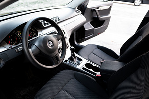 Volkswagen Passat (8 foto / 11)
