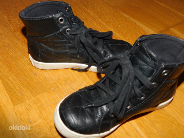 Детские кожаные ботинки Karl Lagerfield №30 (фото #1)