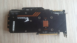 Aorus Gtx 1080 ti (2 foto / 3)